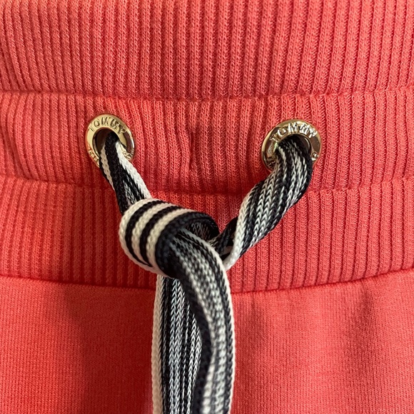 Women’s Tommy Hilfiger 3/4 Skirt Pink White & Navy Blue Size Medium Side Stripes - Picture 6 of 8